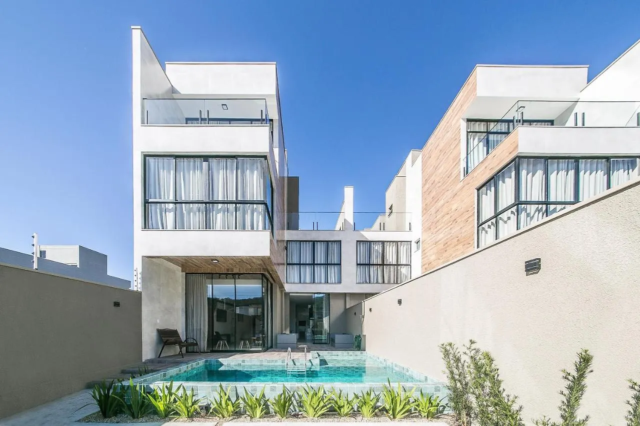 Casa Requinte, 4 Suites, Piscina I Balneario Camboriu