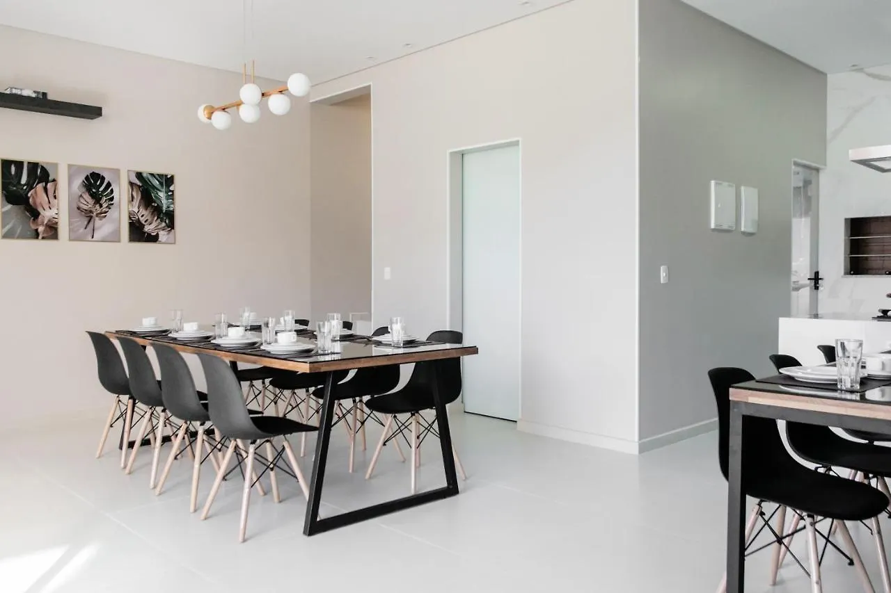 Casa Requinte, 4 Suites, Piscina I Balneário Camboriú 0*,